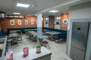 Restaurace v ubytování Happy Street Hostel