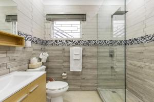 Gallery image of 2 Bed Sea View PrivBeach Free Parking in Runaway Bay