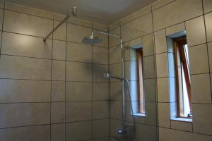 Koupelna v ubytování Skógar Apartment + 16 fotografií