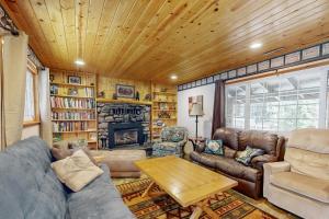 Posezení v ubytování Hank Monk Manor