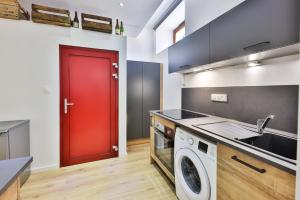 Kuchyň nebo kuchyňský kout v ubytování Studio des 3 Châteaux + 9 fotografií