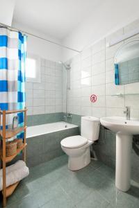 Phòng tắm tại Welcome! Perfect Location-City Center