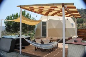 Patio nebo venkovní prostory v ubytování Agros Glamping Boutique
