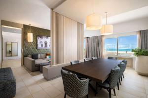 Ruang duduk di Radisson Blu Resort Saidia Beach