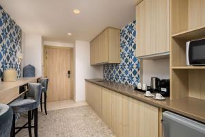 Dapur atau dapur kecil di Radisson Blu Resort Saidia Beach