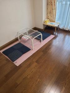 Ένα ή περισσότερα κρεβάτια σε δωμάτιο στο ホテルサンクリスター202