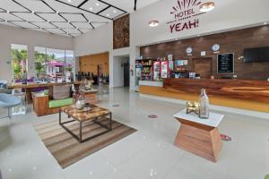 a lobby of a store with tables and chairs at Hotel Yeah Rinc&oacute;n de Guayabitos in Rincon de Guayabitos