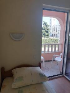 Foto dalla galleria di Rooms Zdravko and Nevenka Cilic a Međugorje Altre 90 foto