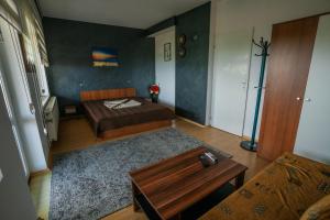 Postel nebo postele na pokoji v ubytování Къщи за гости Евита - град Балчик + 37 fotografií