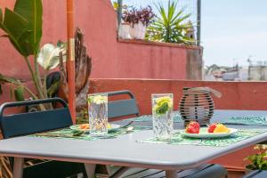 Nápoje v ubytovaní Glam Penthouse Barcelona
