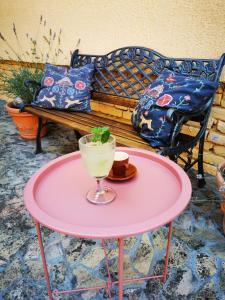 Uma área de estar em Guest House Relić