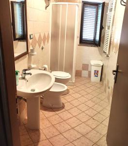 Koupelna v ubytování Agriturismo Acqua Bianca