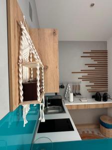 Kuchyň nebo kuchyňský kout v ubytování Nafplio Lodge