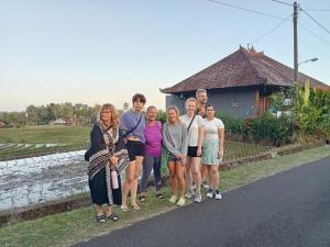 Hosté ubytování Dewi Nara Guest House By Balitrees