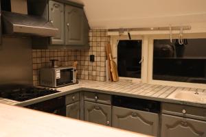 Η κουζίνα ή μικρή κουζίνα στο Vughtse verblijven