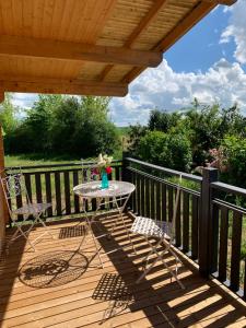 Photo de la galerie de l'établissement Eco-lodge Ecoute la Vie, à Lunay