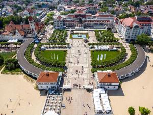 an aerial view of a park next to a river at SeaSide Sopot - butikowe noclegi przy plaży in Sopot