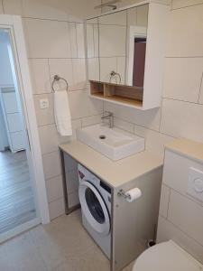Koupelna v ubytování Villa Arija Brela + 33 fotografií