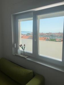 Nespecifikovaný výhled na moře nebo výhled na moře při pohledu z apartmánu