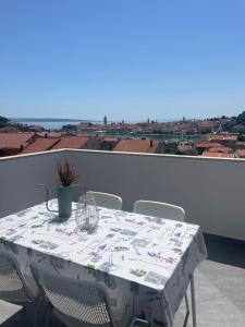 Balkón nebo terasa v ubytování Laganini apartman Rab