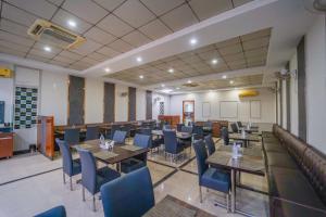 Posezení v ubytování Vrinda Anandam Resort