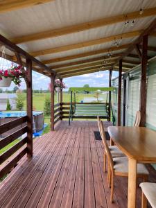 Balkon lub taras w obiekcie Domek letniskowy