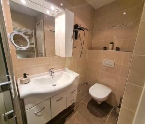 Koupelna v ubytování Die kleine Auszeit Appartementanlage Wiking - nur wenige Schritte zum Meer