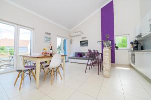 Dapur atau dapur kecil di Apartment Luisa +4 gambar