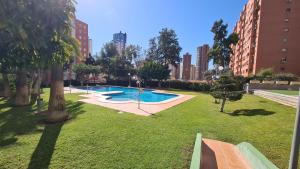 Basen w obiekcie Apartamento Gemelos XII 23 IF Benidorm lub w pobliżu