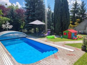 Bazén v ubytování Balaton Holiday nebo v jeho okolí