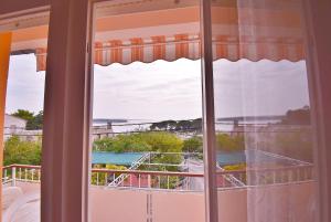 Billede fra billedgalleriet på Apartmani Danica Banjol i Banjol + 21 billeder