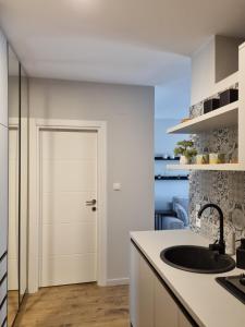 Kuhinja ili čajna kuhinja u objektu The nest 31