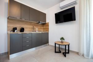Imagen de la galería de Vlashi Apartments, en Limenaria