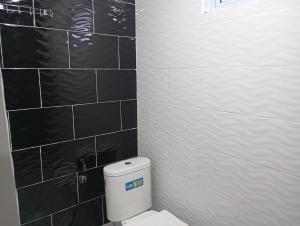 Ένα μπάνιο στο Guest House