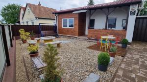 Zahrada ubytování HT Apartman