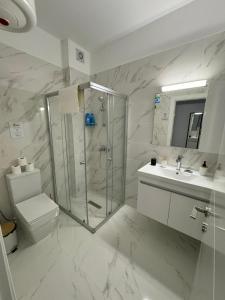 Ένα μπάνιο στο Siesta Summer House - Long Beach İskele