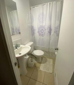 Et badeværelse på Departamento Marina