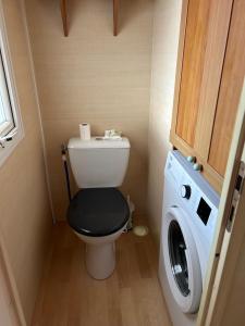 Φωτογραφία από το άλμπουμ του Mobil Home Bord de Mer σε Le Port-des-Barques