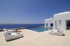 Πισίνα στο ή κοντά στο Seabird Sunbird Villas
