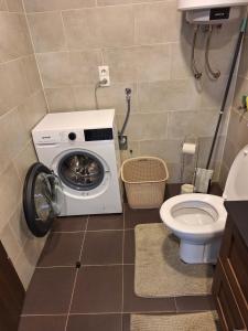 Koupelna v ubytování House Kupa MB + 37 fotografií