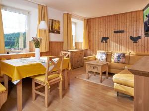 Χώρος καθιστικού στο Rutscherhof Comfortable holiday residence