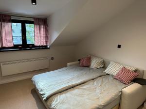 Photo de la galerie de l'établissement Lovely condo with free parking, à Kranjska Gora 5 autres photos