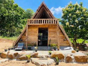 Giardino di The Forest Edge Resort