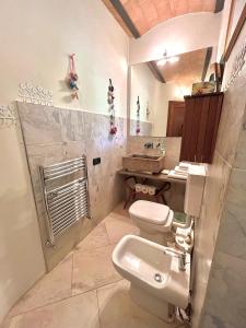 Ένα μπάνιο στο I Glicini Appartamento