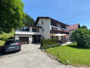 Το κτήριο όπου στεγάζεται  το διαμέρισμα