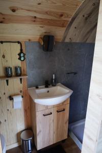 Fotografie z fotogalerie ubytování Oaza Święty Spokój - domek z balią i jacuzzi v destinaci Rząśnik + 45 fotografií