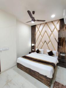 Voodi või voodid majutusasutuse Hotel GS Grand Amritsar toas