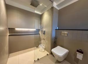 Baðherbergi á Pranavam Resort & Spa
