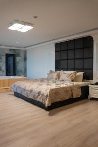 Voodi või voodid majutusasutuse Datca Suites Luxury Boutuiqe Hotel toas