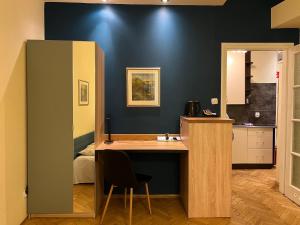 Kuchnia lub aneks kuchenny w obiekcie Apartamenty i Studia HERBARIUM